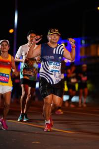 BIB: 6217, 44761, 5066
                            <button type="button" onclick="openModal(22877353)" class="btn btn-primary btn-sm float-right btn-popup" data-toggle="modal" data-target=".modal-high-quality">
                        <i class="fas fa-shopping-cart"></i> Add to Cart
                    </button>
                                            <button type="button" onclick="isThisMe(22877353, true)" class="btn btn-success btn-sm float-right btn-popup btn-isme hidden" data-toggle="tooltip" data-placement="bottom" title="นี่คือรูปของคุณใช่ไหม คลิกที่นี่เพื่อเอาเข้าอัลบั้ม">
                        <i class="fas fa-plus"></i> Add to album
                    </button>
                    <button type="button" onclick="isThisMe(22877353, false)" class="btn btn-warning btn-sm float-right btn-popup btn-isnotme hidden">
                        <i class="fas fa-ban"></i> Remove from album
                    </button>